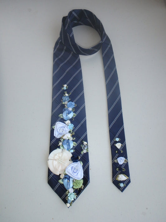 Hydrangea Upcycled Tie