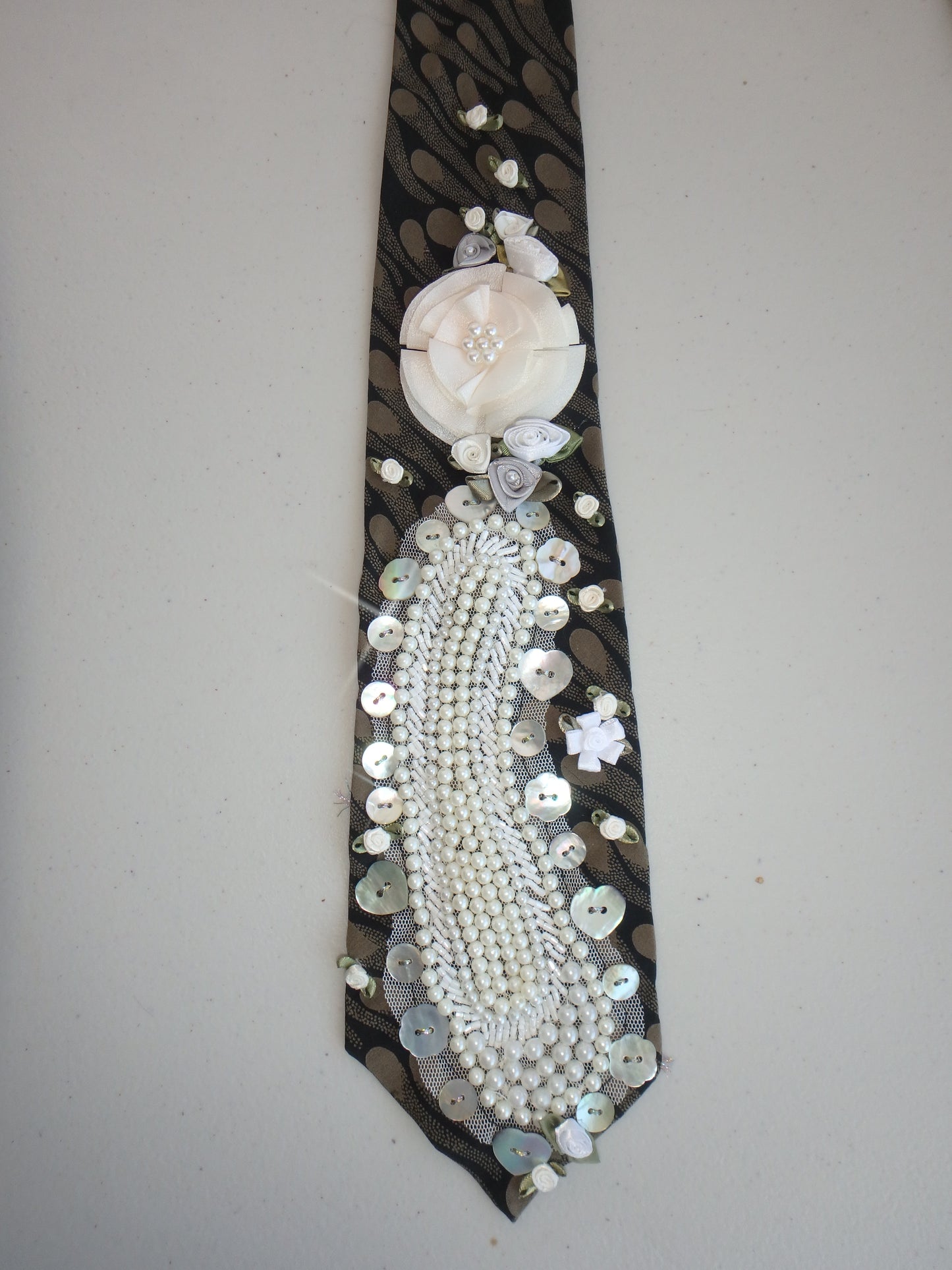 Miss Pearl Upcycled Tie